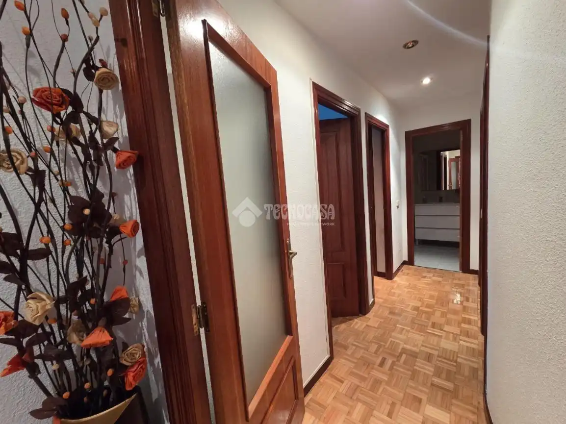 Piso en venta en Velilla de San Antonio con Aire acondicionado, Calefacción y Amueblado