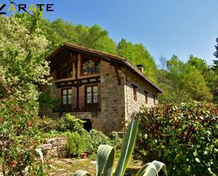 Vista exterior de Casa o xalet en venda en Orozko amb Calefacció, Jardí privat i Terrassa