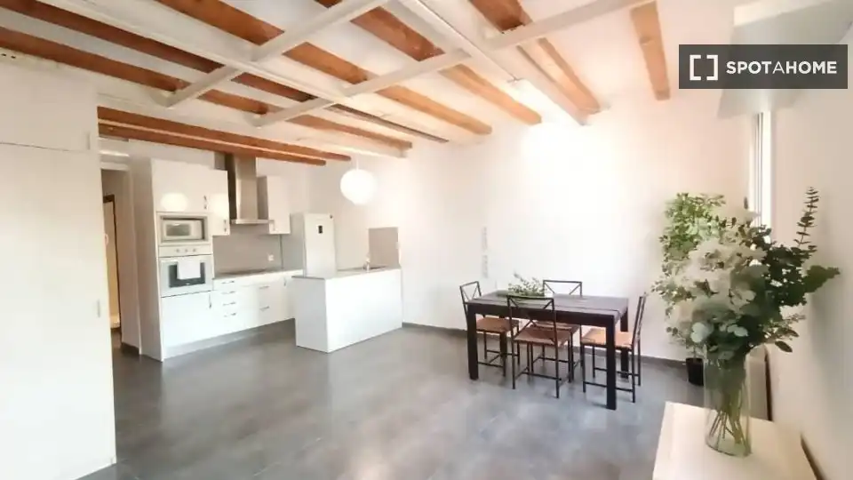 Cocina de Piso de alquiler en Barcelona con Aire acondicionado, Calefacción y Amueblado