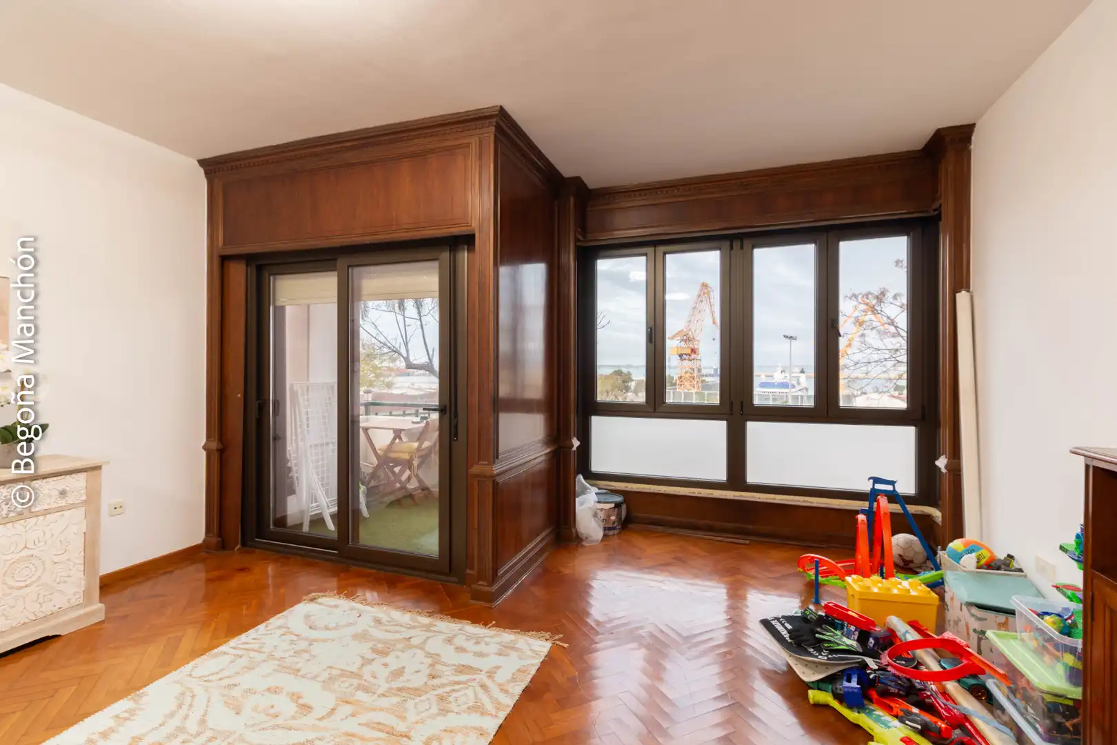 Sala d'estar de Pis en venda en Cádiz amb Aire condicionat i Moblat