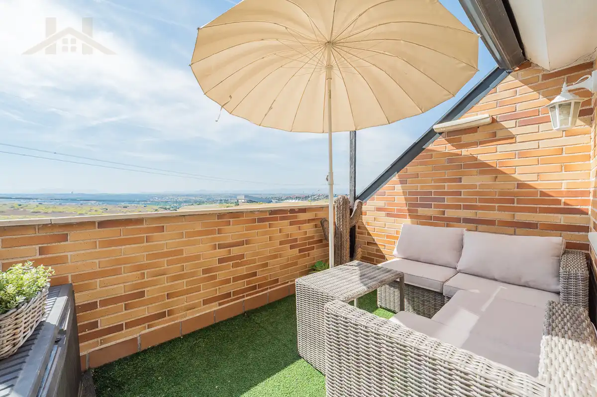 Dúplex en venta en Avenida de la Unión Europea, 135, Zona Europa