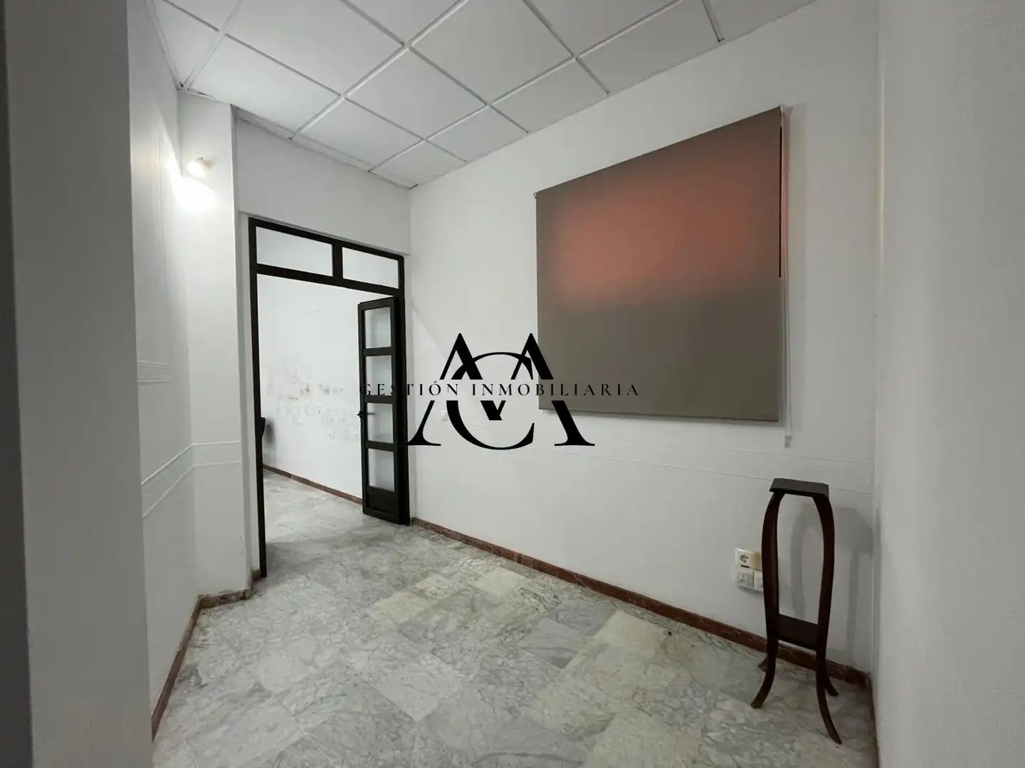 Oficina en venta en Lucena