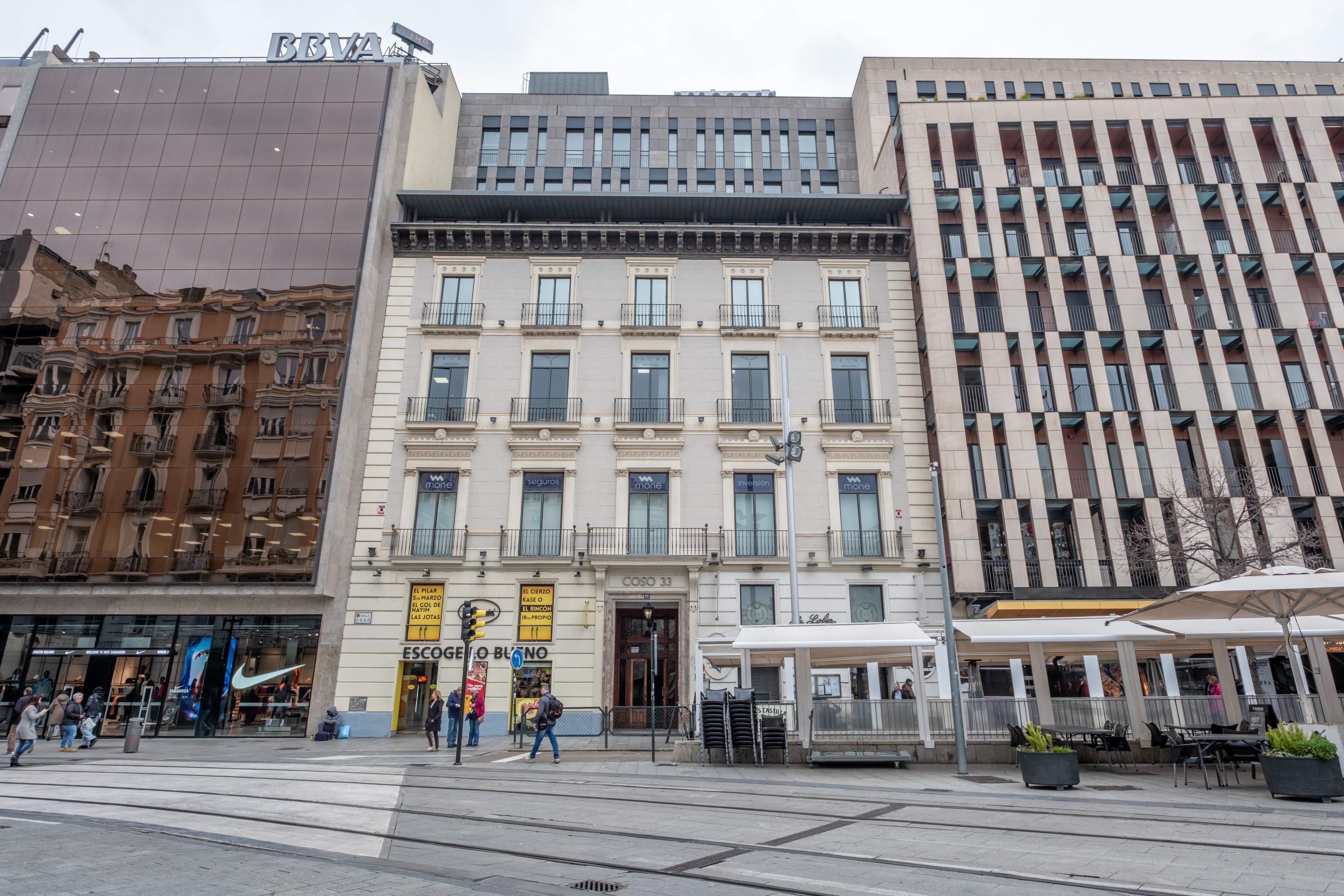 Außenansicht von Büro miete in  Zaragoza Capital mit Klimaanlage und Heizung