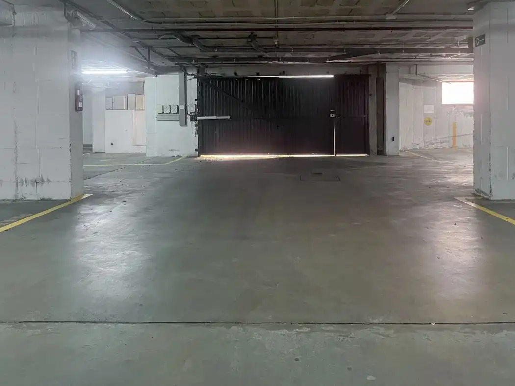 Garaje en venta en Sevilla