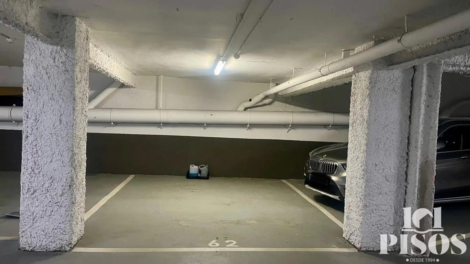 Garaje de alquiler en Lluis Companys, Parc Central