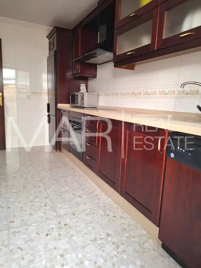 Cocina de Casa adosada en venta en Chiclana de la Frontera con Aire acondicionado y Balcón