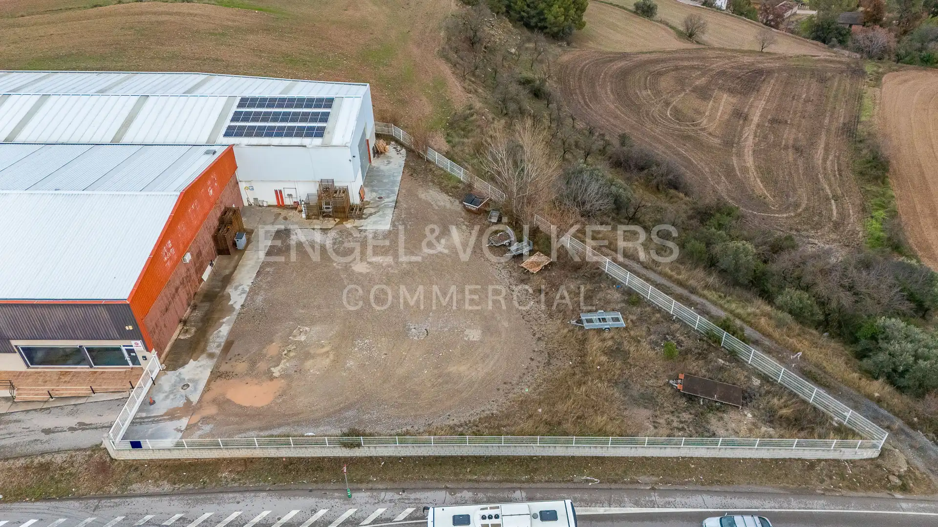 Nau industrial en venda en Manresa