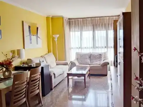 Wohnzimmer von Wohnung zur Miete in  Valencia Capital mit Klimaanlage