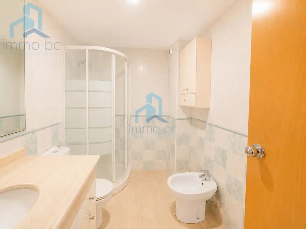 Bathroom of Ground floor for sale in Cambrils