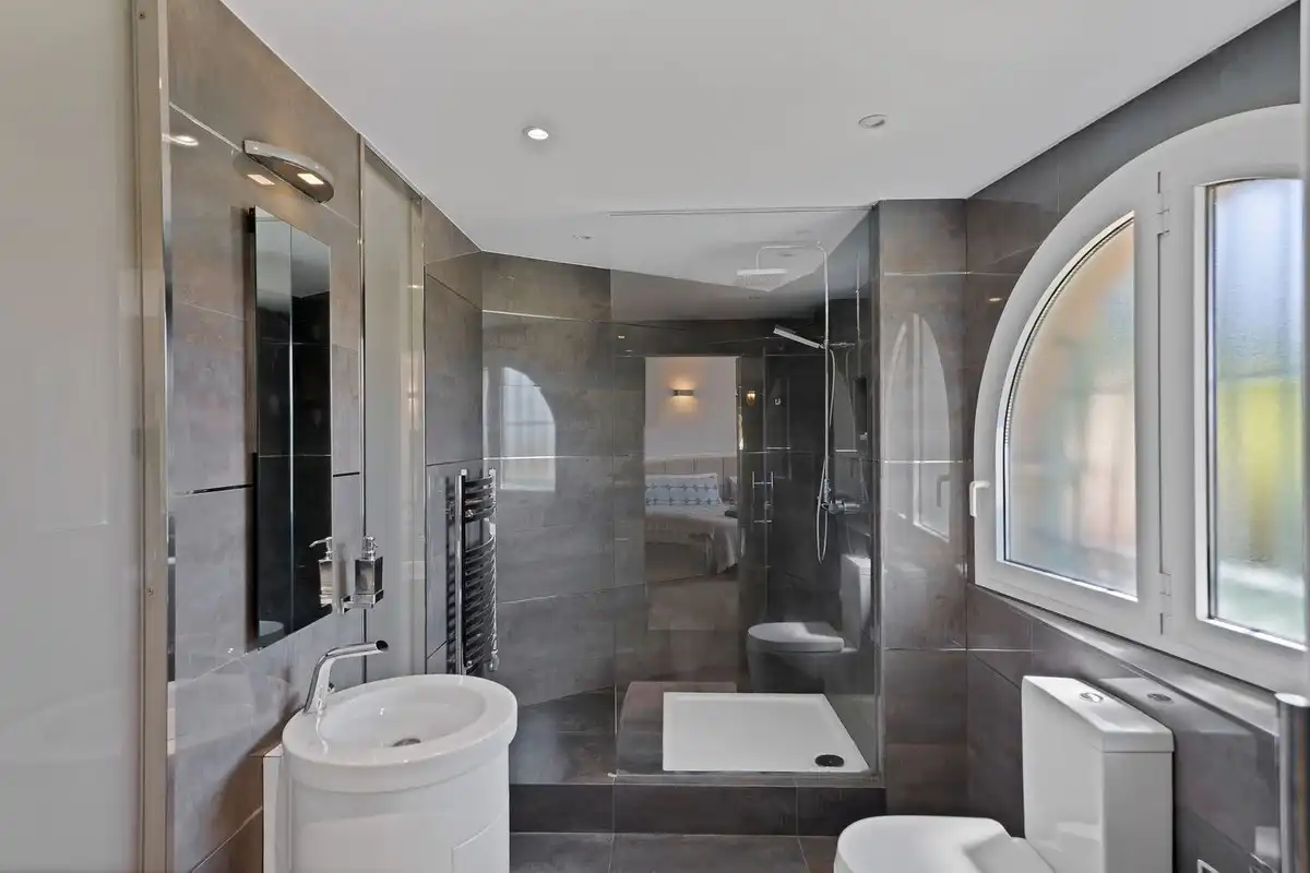 Casa amb piscina en venda a Elviria - Cabopino, imagen 26