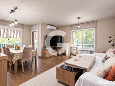 Flat with balcony for sale in Els Canyars