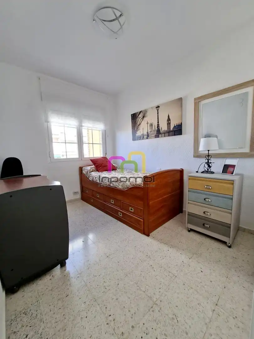 Flat for rent in Valdepasillas - La Paz - Huerta Rosales