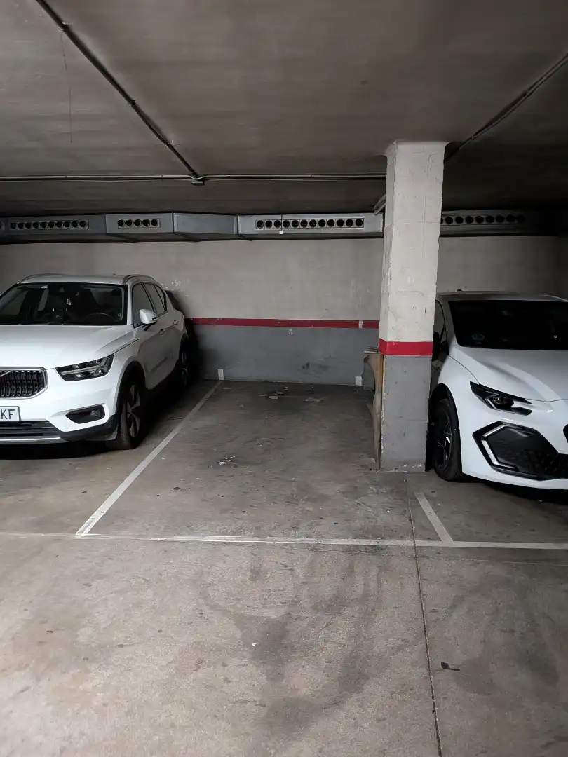 Parking of Garage for rent in Ripollet