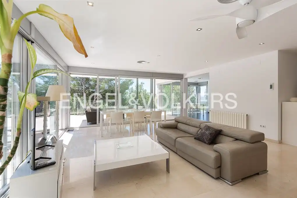 Sala de estar de Casa o chalet de alquiler en Chiva con Aire acondicionado, Calefacción y Jardín privado