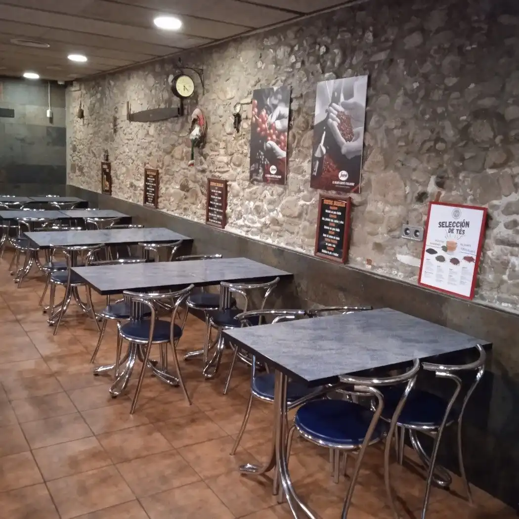 Business premises for transfer in Joan Prim, imagen 2