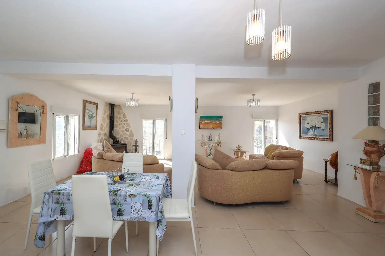 Sala de estar de Casa adosada en venta en Tolox con Terraza y Amueblado