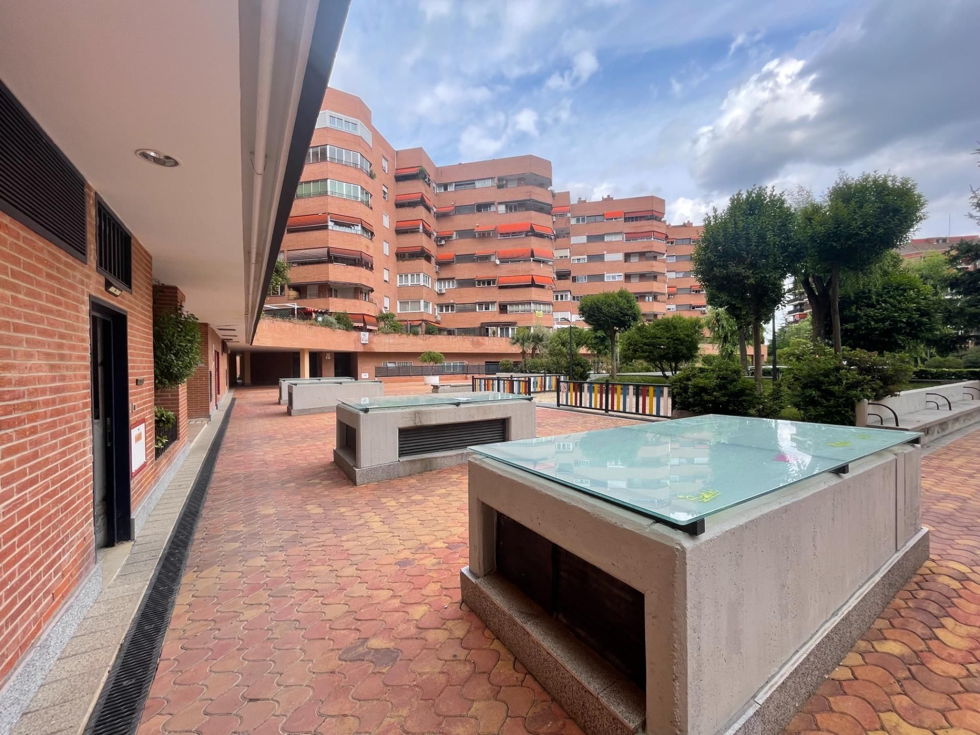 Terrassa de Oficina en venda en  Madrid Capital amb Aire condicionat