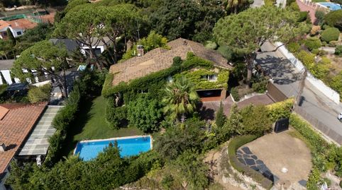 Exclusivo Chalet con Vistas al Mar y a la Montaña  Cabrils, Bild 4