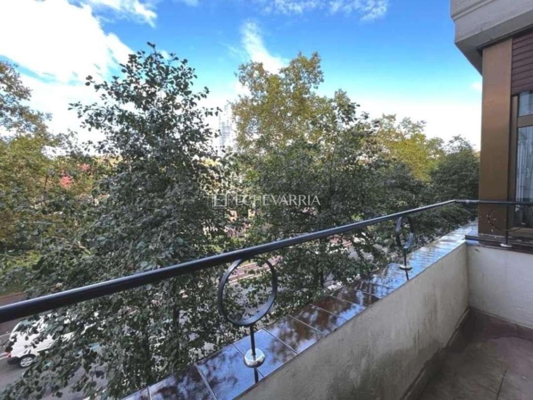 Terraza de Piso de alquiler en Bilbao  con Calefacción, Terraza y Balcón
