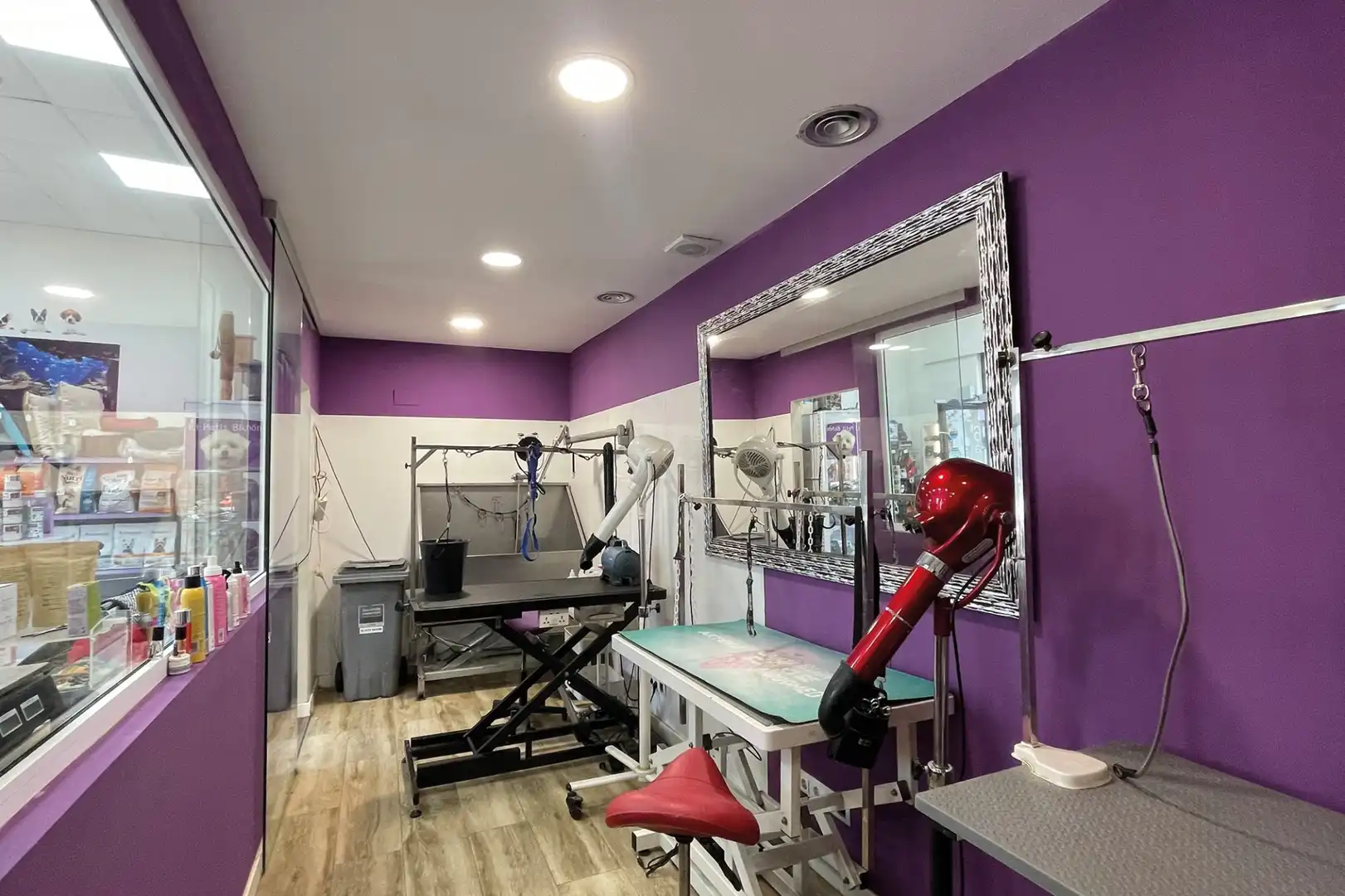 Local en venta en Sant Just Desvern con Aire acondicionado