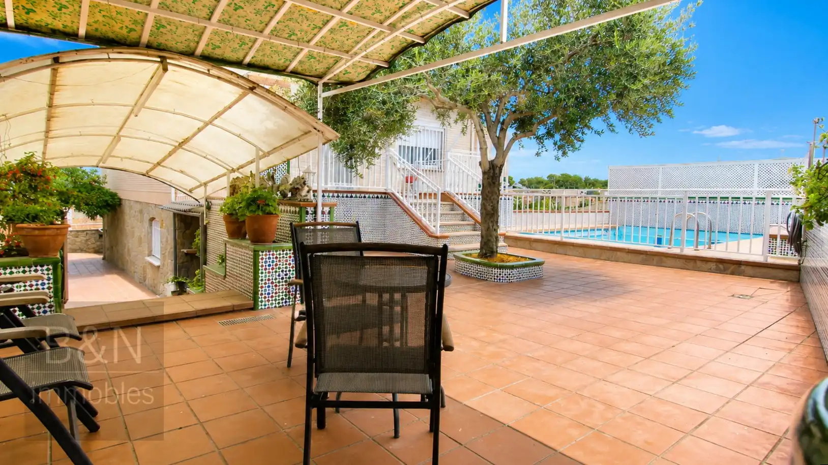 Terrasse von Haus oder Chalet zum Verkauf in Terrassa mit Heizung und Schwimmbad