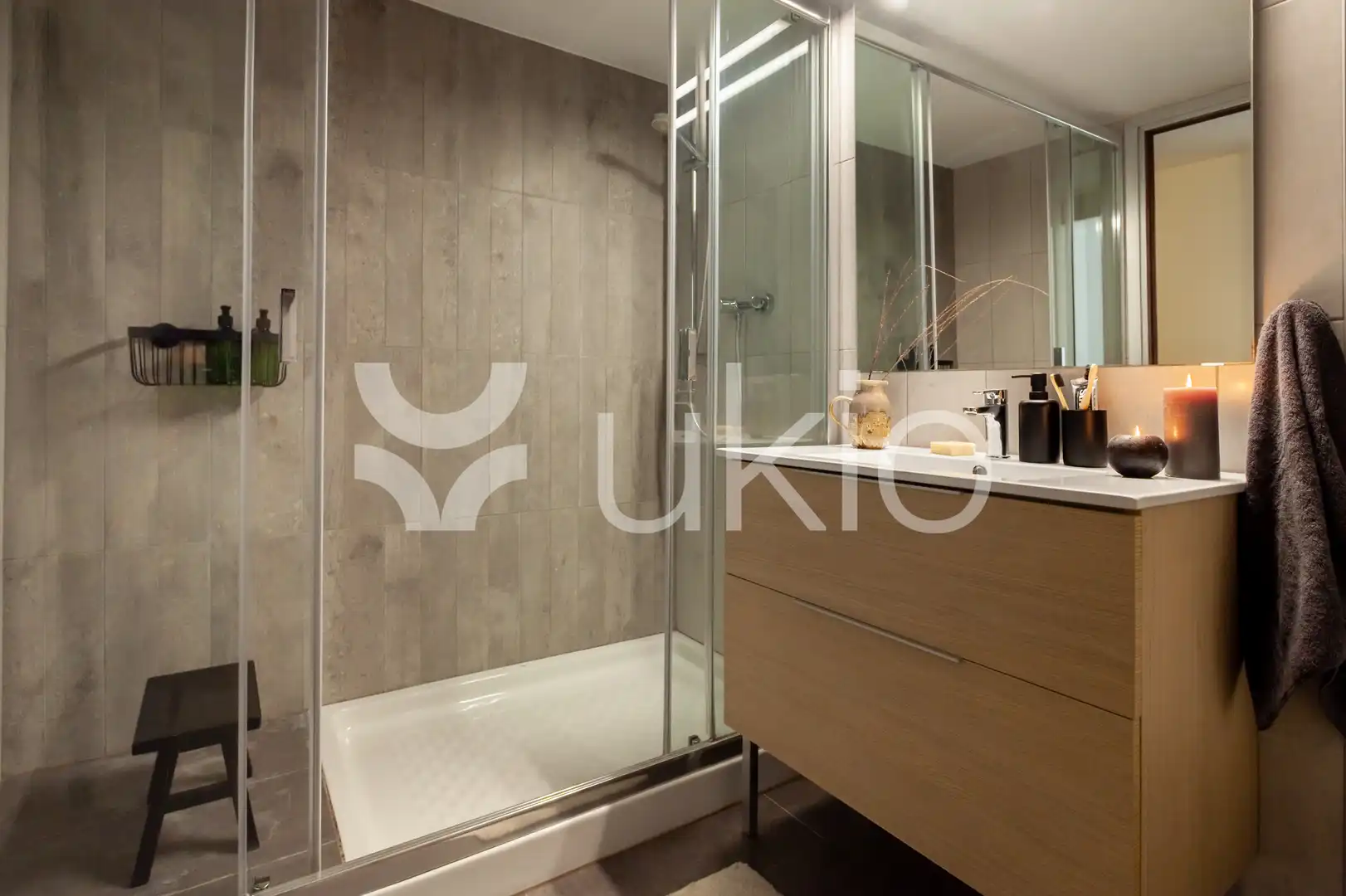 Bany de Apartament de lloguer en Barcelona amb Aire condicionat, Calefacció i Terrassa