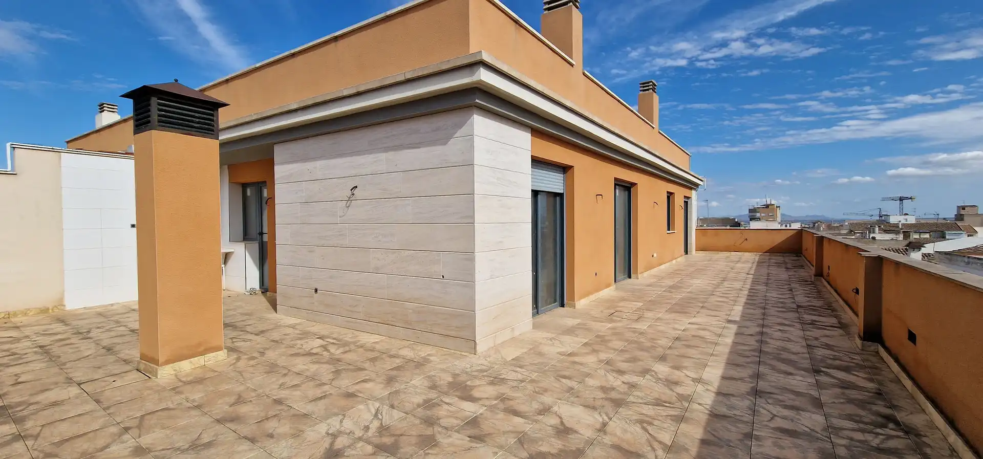 Vista exterior de Ático en venta en Totana con Terraza y Trastero