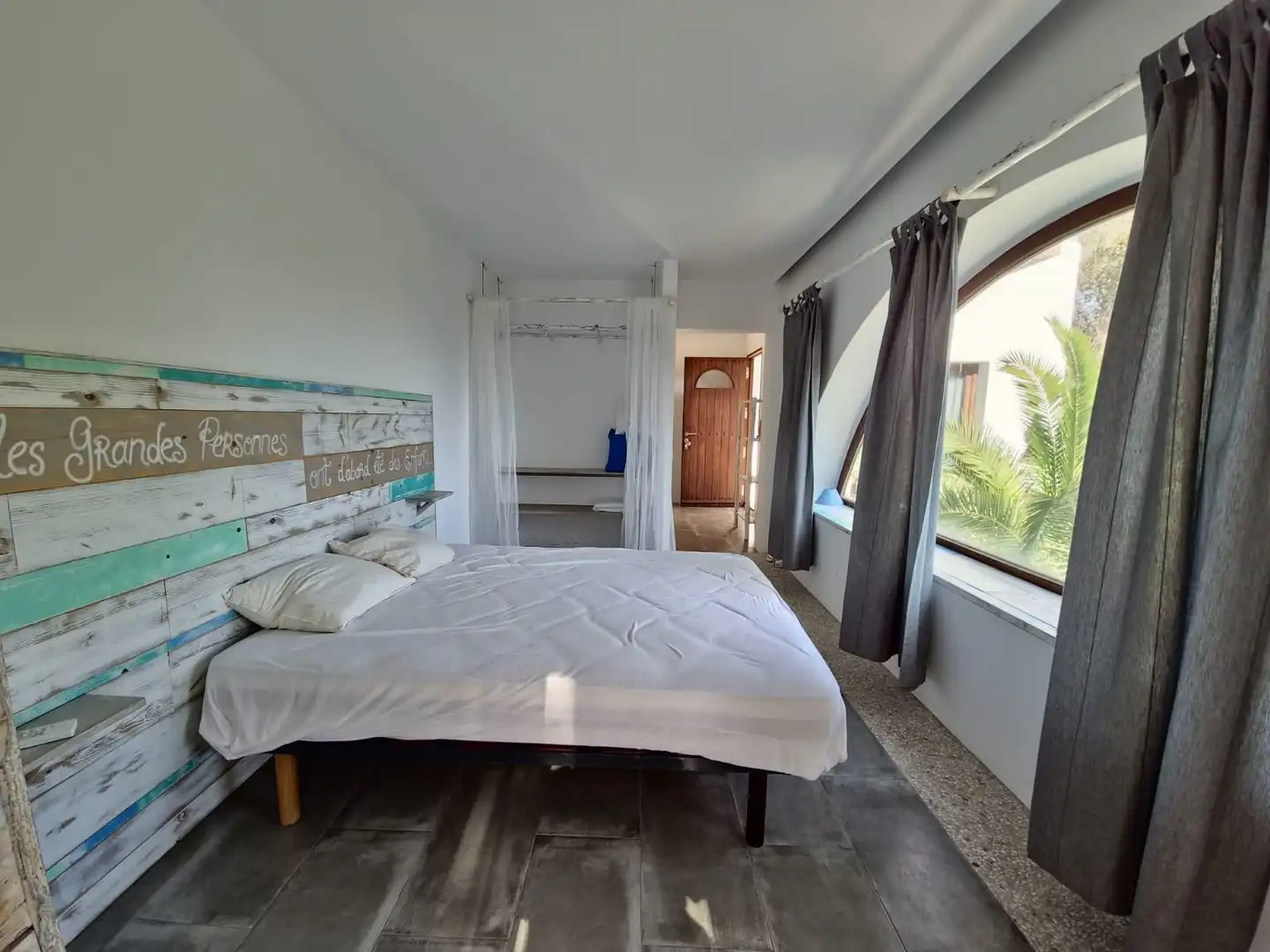 Dormitori de Casa o xalet en venda en Santa Eulària des Riu amb Aire condicionat, Calefacció i Jardí privat