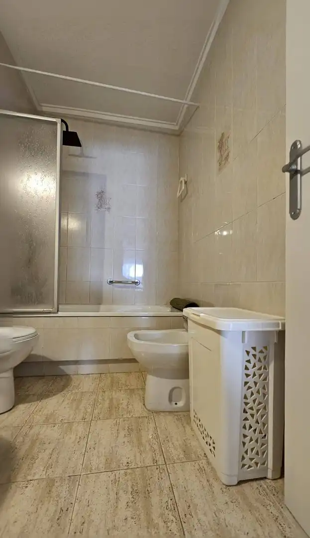 Baño de Ático en venta en Torrevieja con Aire acondicionado, Jardín privado y Piscina