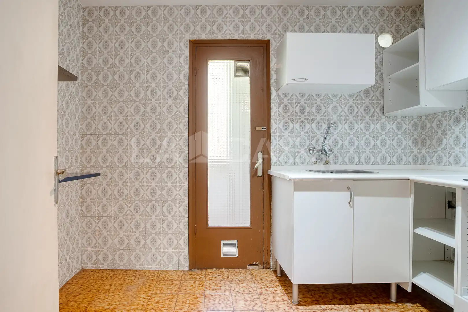 Cocina de Piso en venta en Barcelona con Balcón