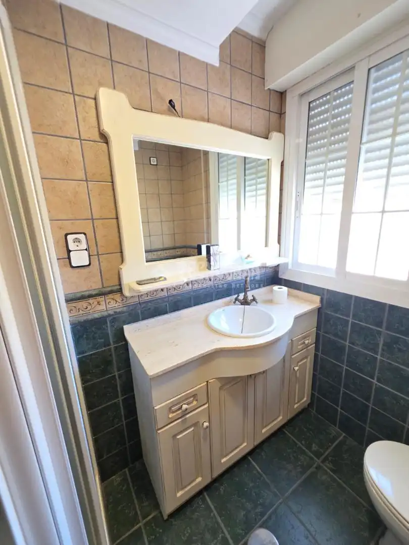 Badezimmer von Haus oder Chalet zum Verkauf in Almería mit Klimaanlage, Privatgarten und Terrasse