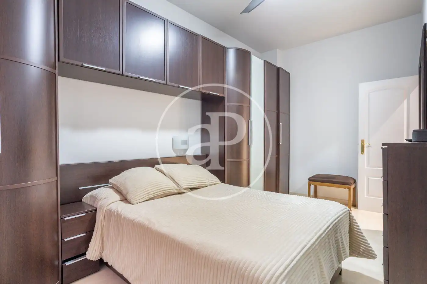 Bedroom of Detached homes for sale in Valencia  with Air Conditioner, Heating and Terrace