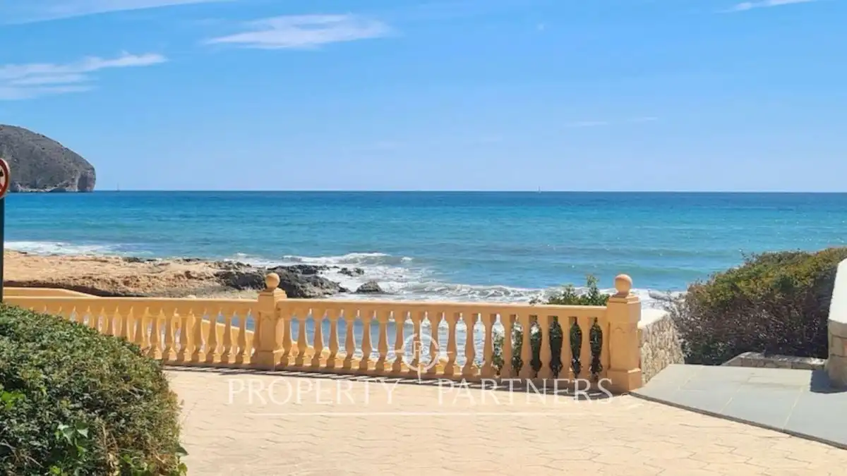 Vista exterior de Apartamento en venta en Moraira con Aire acondicionado, Terraza y Amueblado