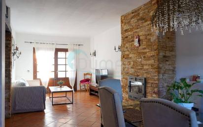 Living room of House or chalet for sale in Estepona  with Air Conditioner