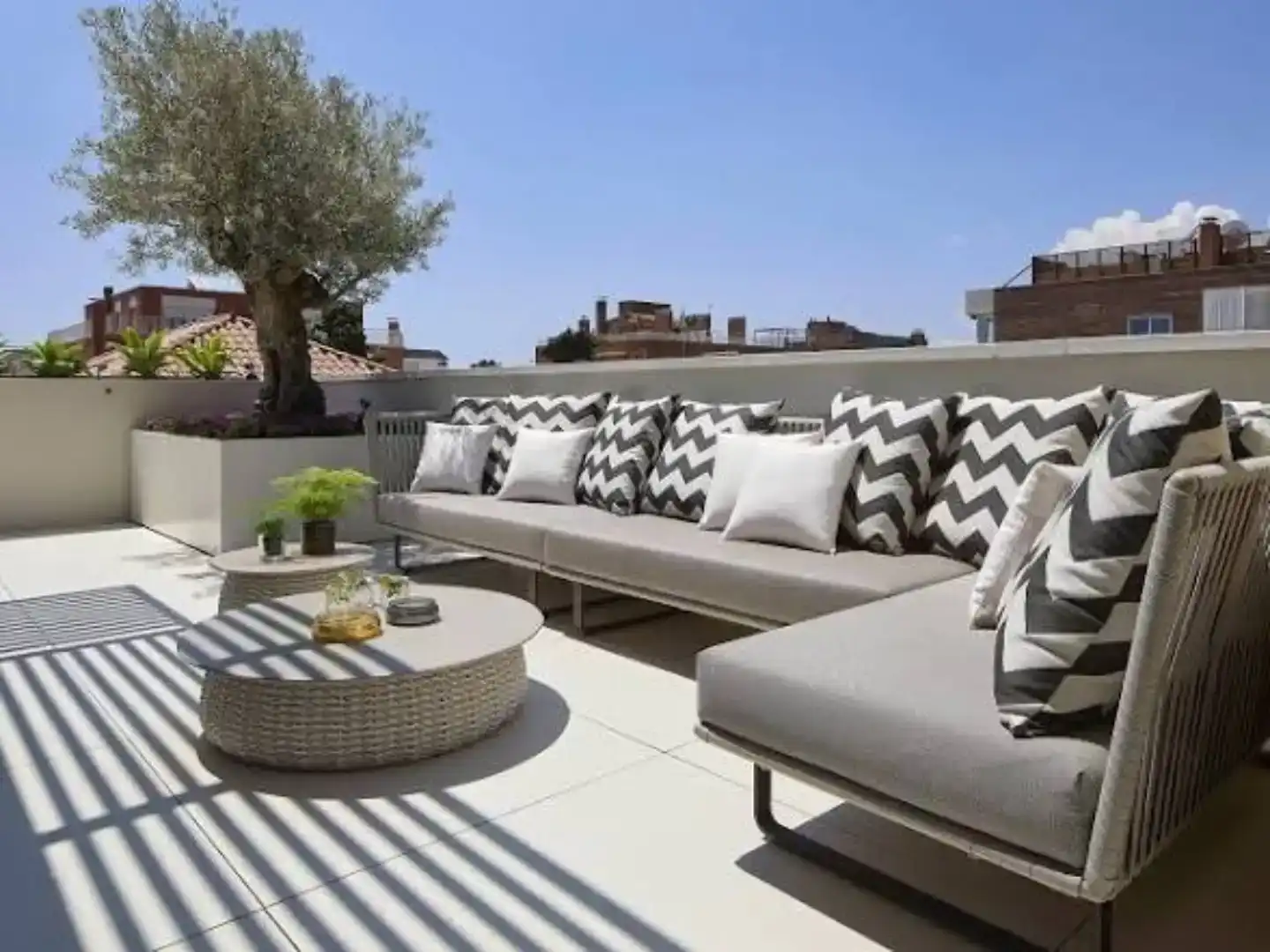Terrassa de Pis en venda en  Barcelona Capital amb Aire condicionat i Balcó