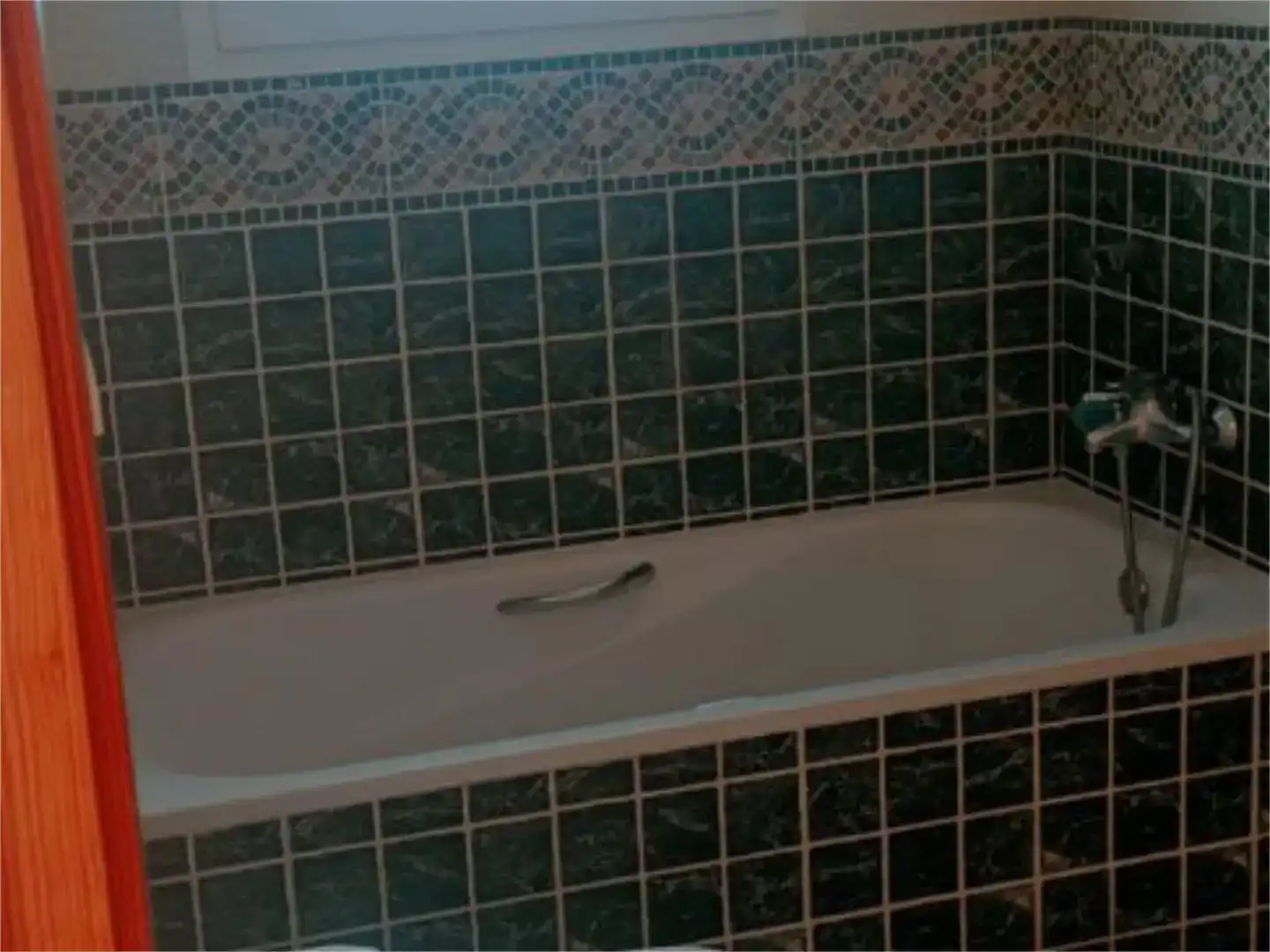 Bany de Casa adosada en venda en Roquetas de Mar amb Aire condicionat, Piscina i Balcó