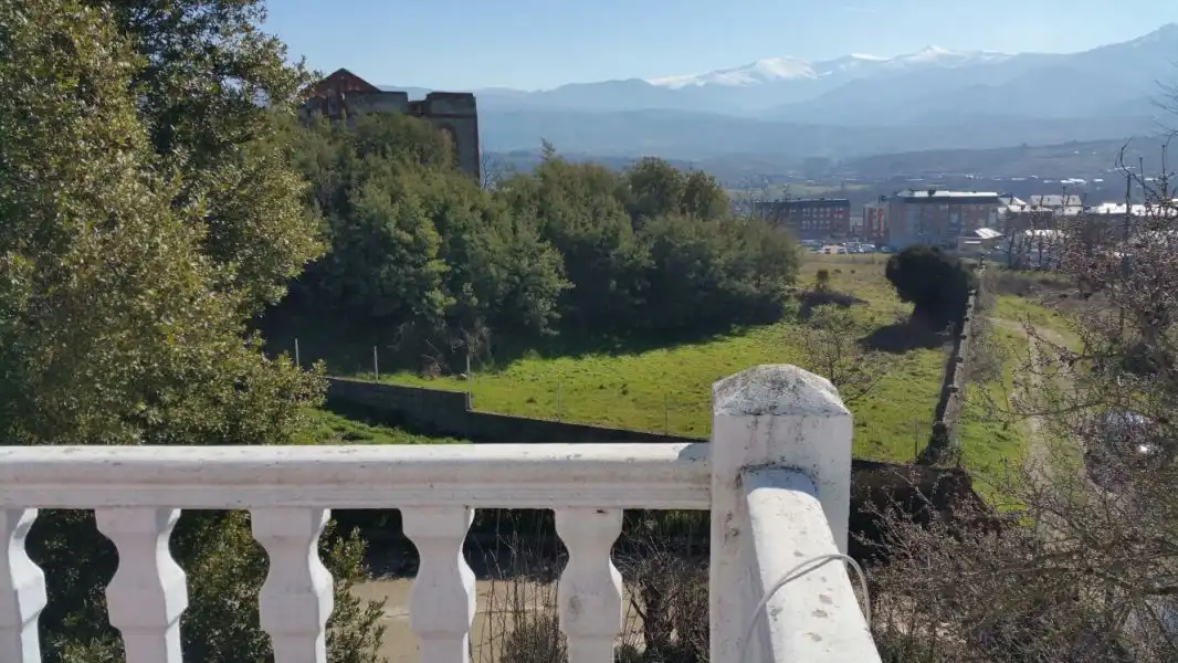 Vista exterior de Finca rústica en venta en Ponferrada con Calefacción, Jardín privado y Terraza