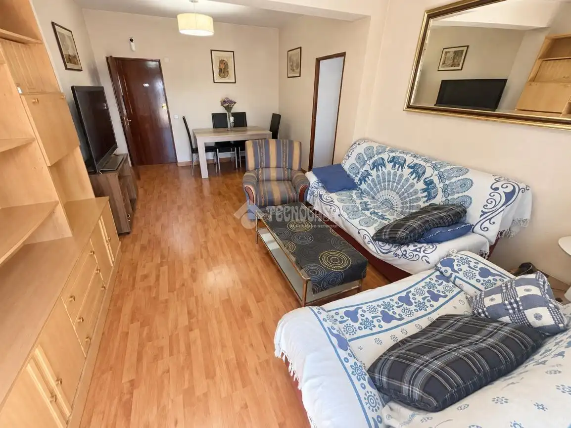 Piso con ascensor en venta en Zarzaquemada