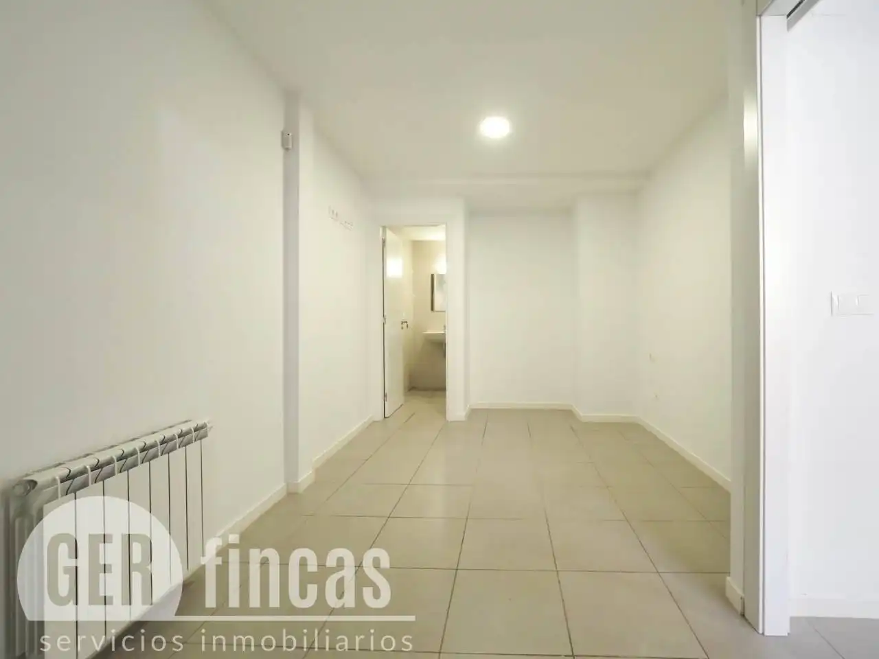 Flat for sale in Terrassa  with Heating