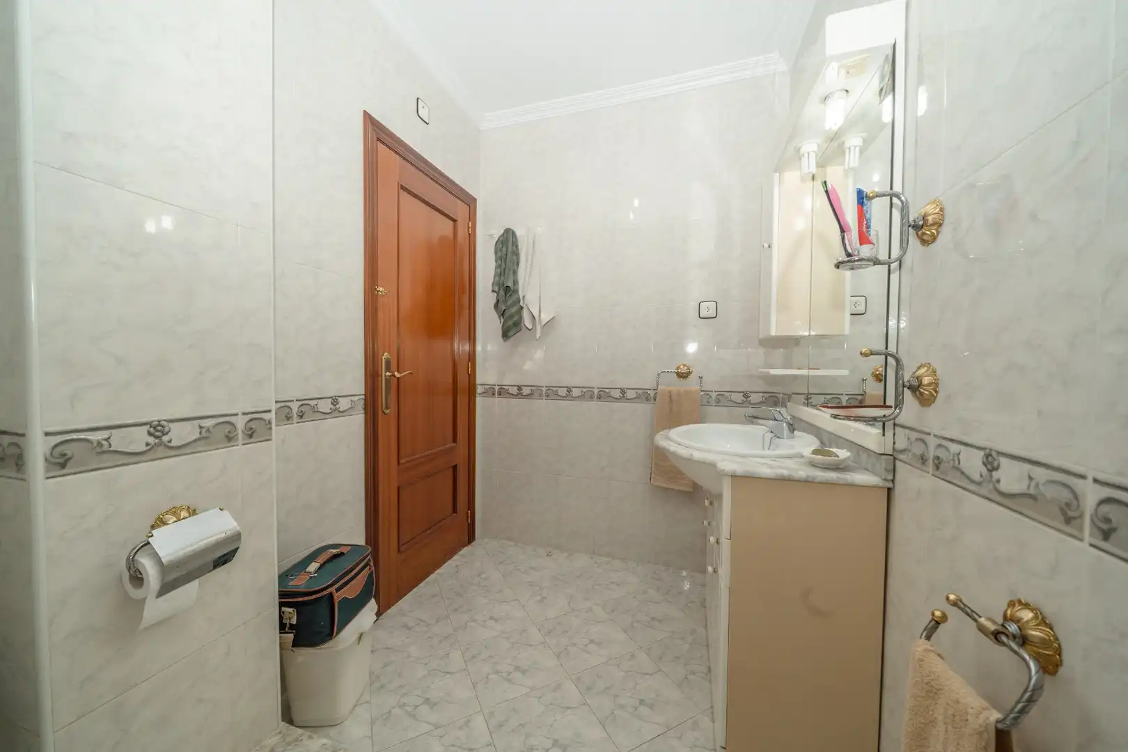 Bany de Casa adosada en venda en San Pedro del Pinatar amb Aire condicionat, Jardí privat i Terrassa