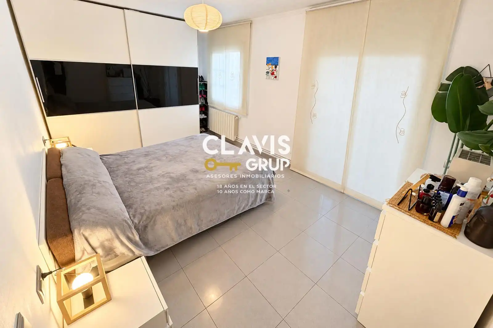 Ático con balcón en venta en Nou Barris, imagen 9