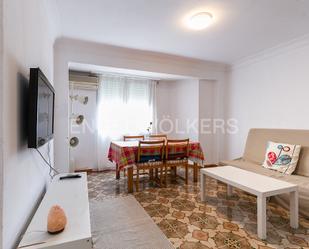 Exterior view of Apartment to rent in  Valencia Capital  with Air Conditioner, Furnished and Balcony