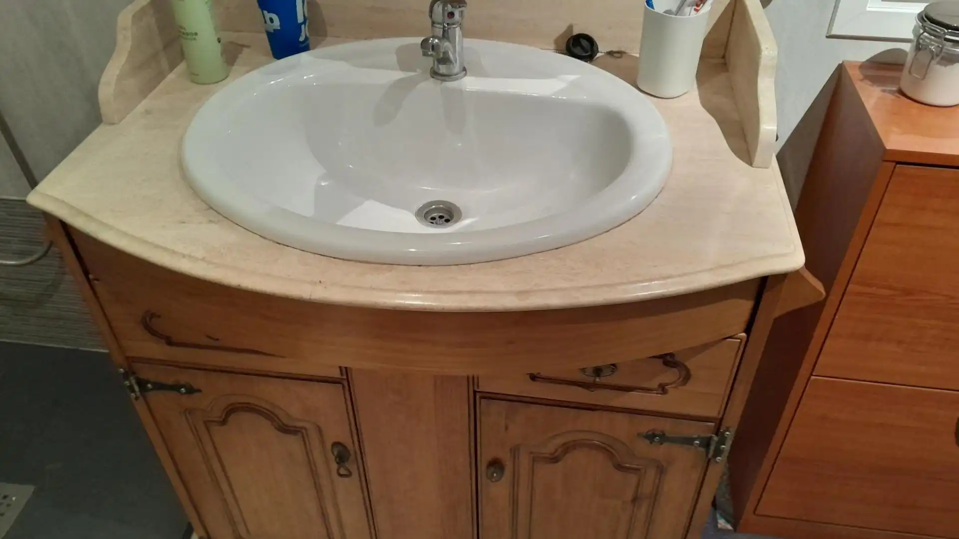 Bathroom of Flat for sale in Yecla  with Heating