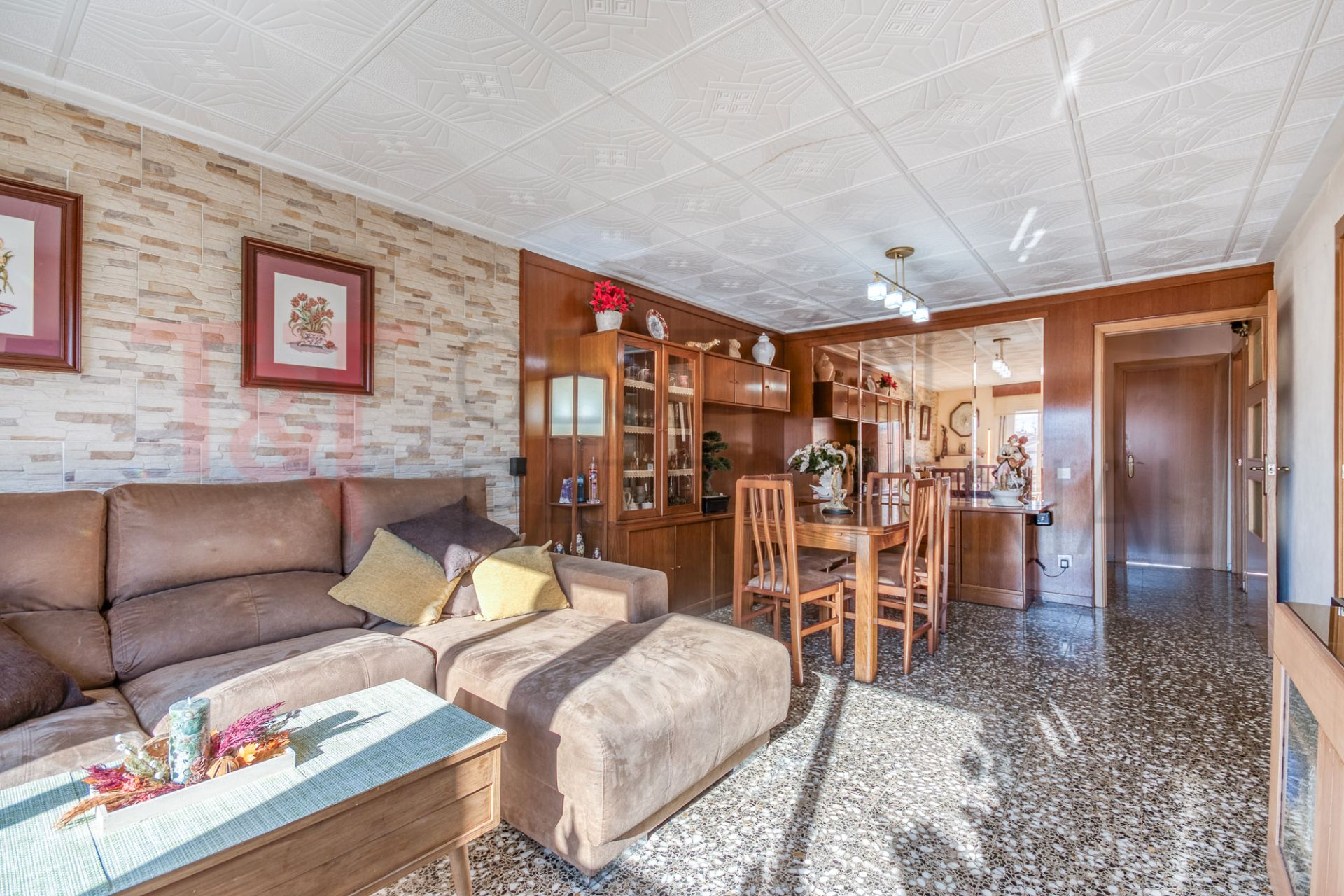 Sala d'estar de Àtic en venda en Sant Celoni amb Calefacció, Forn i Balcó