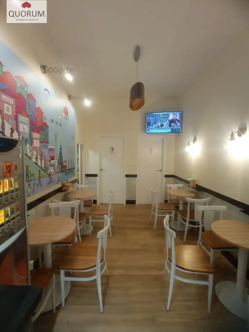 Local comercial en venda a Txabarri - La Unión - Vista Alegre, imagen 2