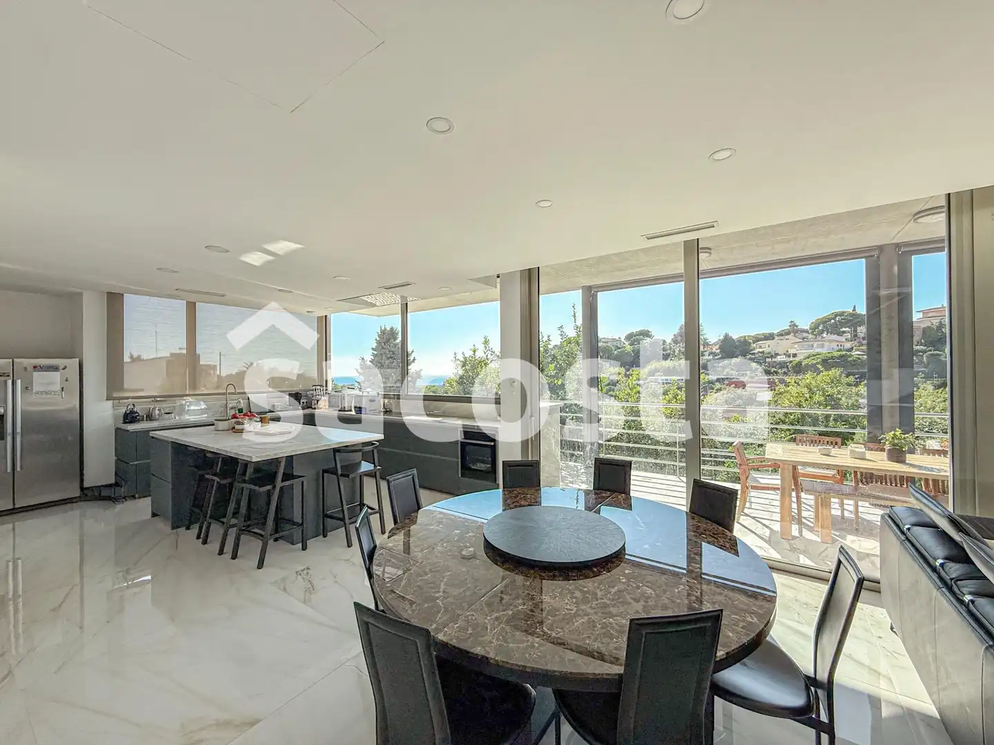 Menjador de Casa o xalet en venda en Lloret de Mar amb Aire condicionat, Jardí privat i Terrassa