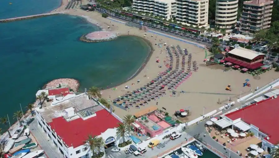 Vista exterior de Pis en venda en Marbella amb Aire condicionat, Calefacció i Parquet