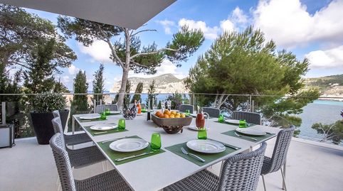 Villa con acceso directo al mar y licencia turística en venta en Camp de Mar, suroeste de Mallorca, imatge 3