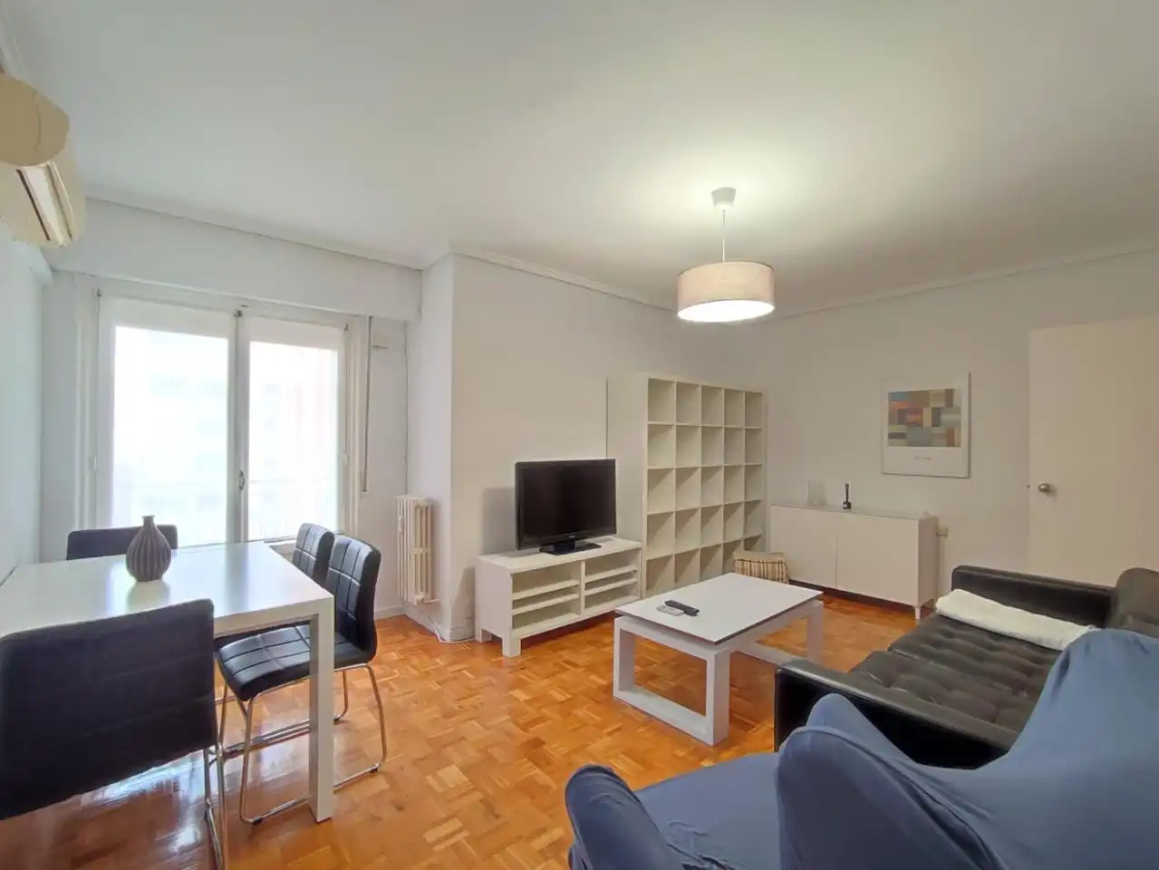 Sala d'estar de Pis de lloguer en Albacete amb Calefacció i Moblat