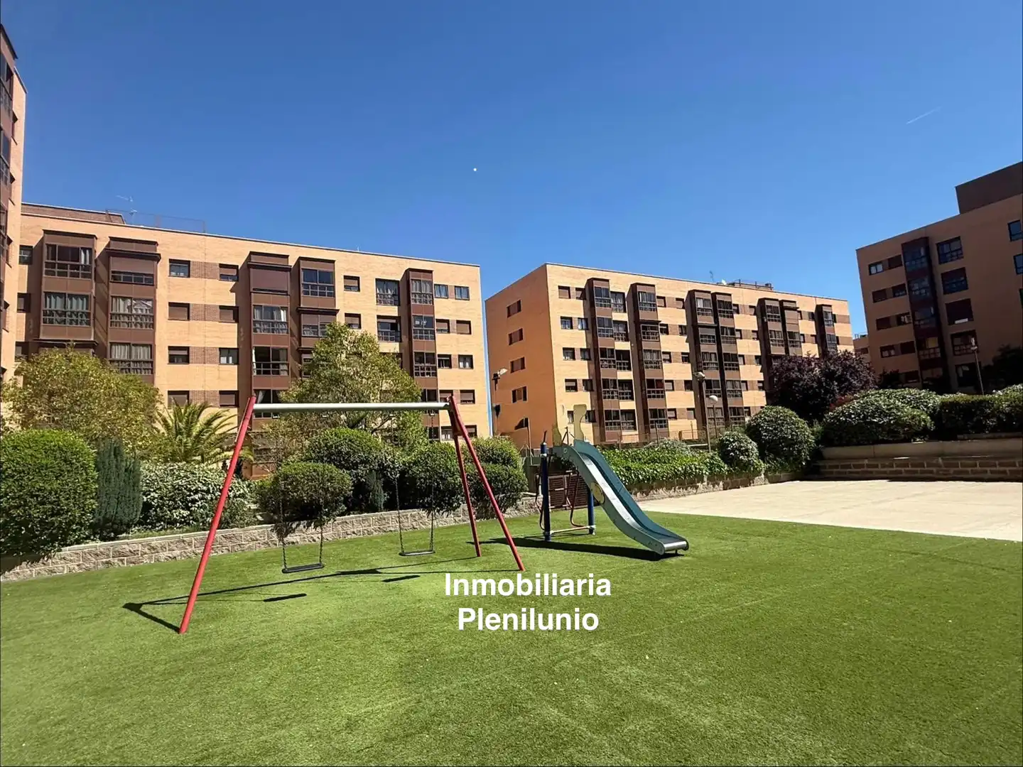 Apartments for rent in Calle de Deyanira, 59, Rejas